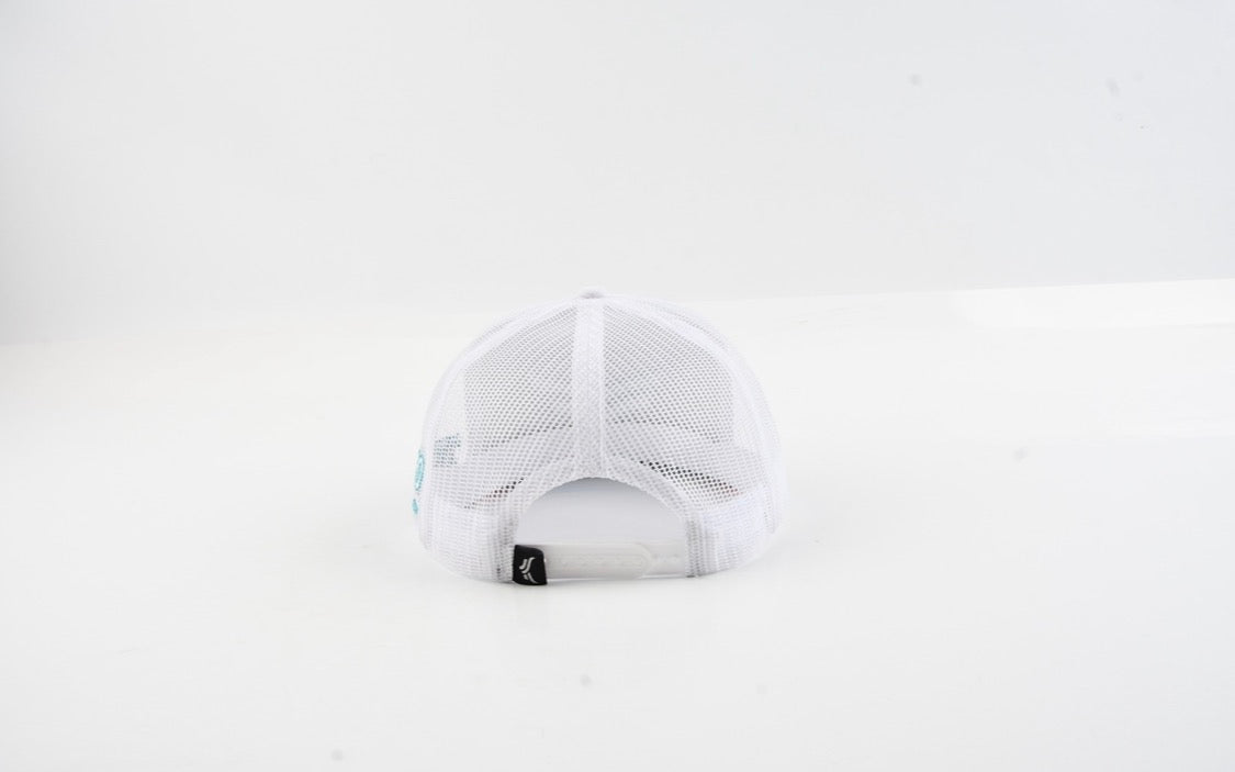 Rancho White Trucker